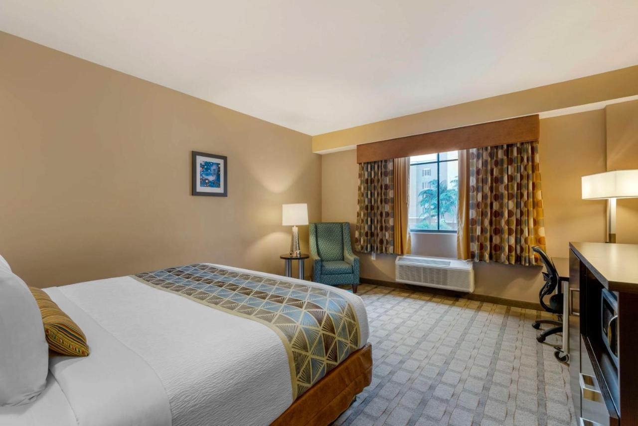 Country Walk Best Western Plus Miami Executive Airport Hotel And Suites מראה חיצוני תמונה