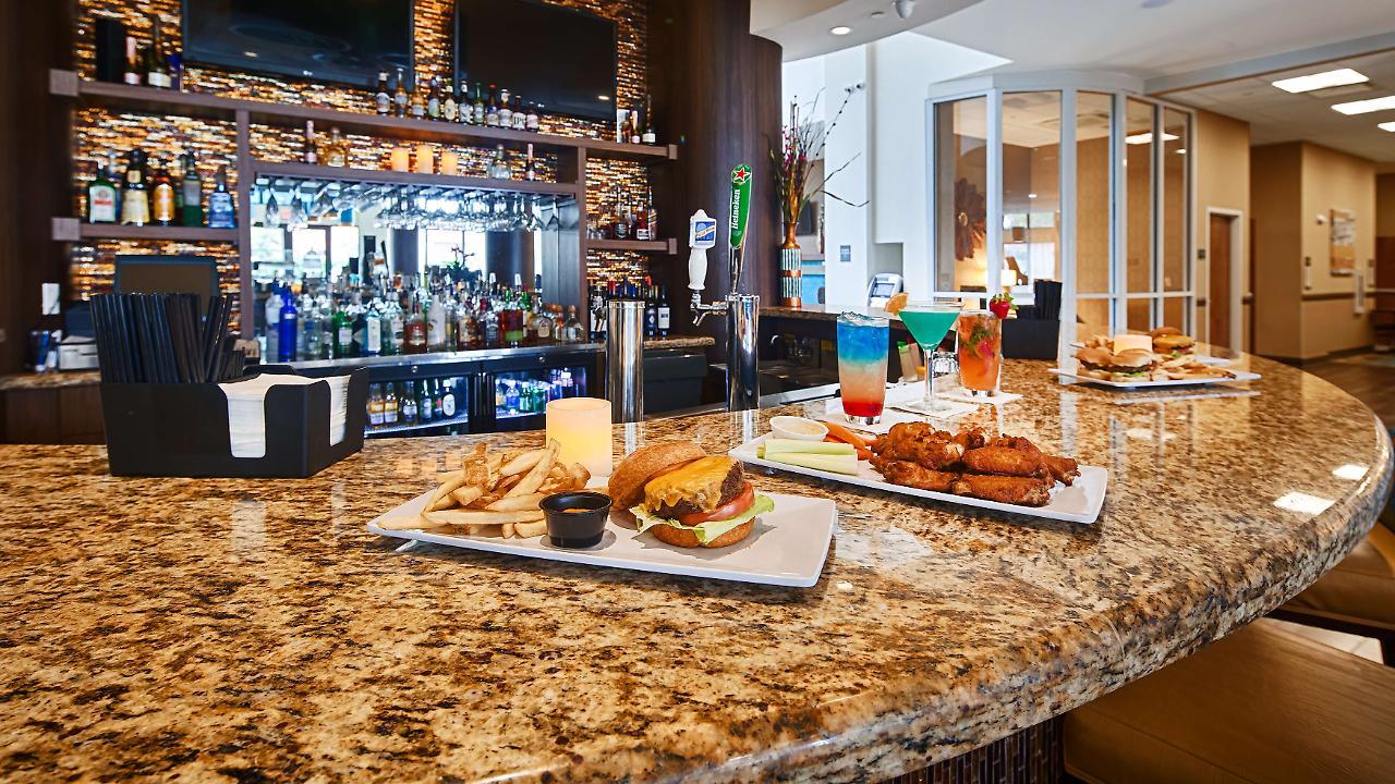 Country Walk Best Western Plus Miami Executive Airport Hotel And Suites מראה חיצוני תמונה