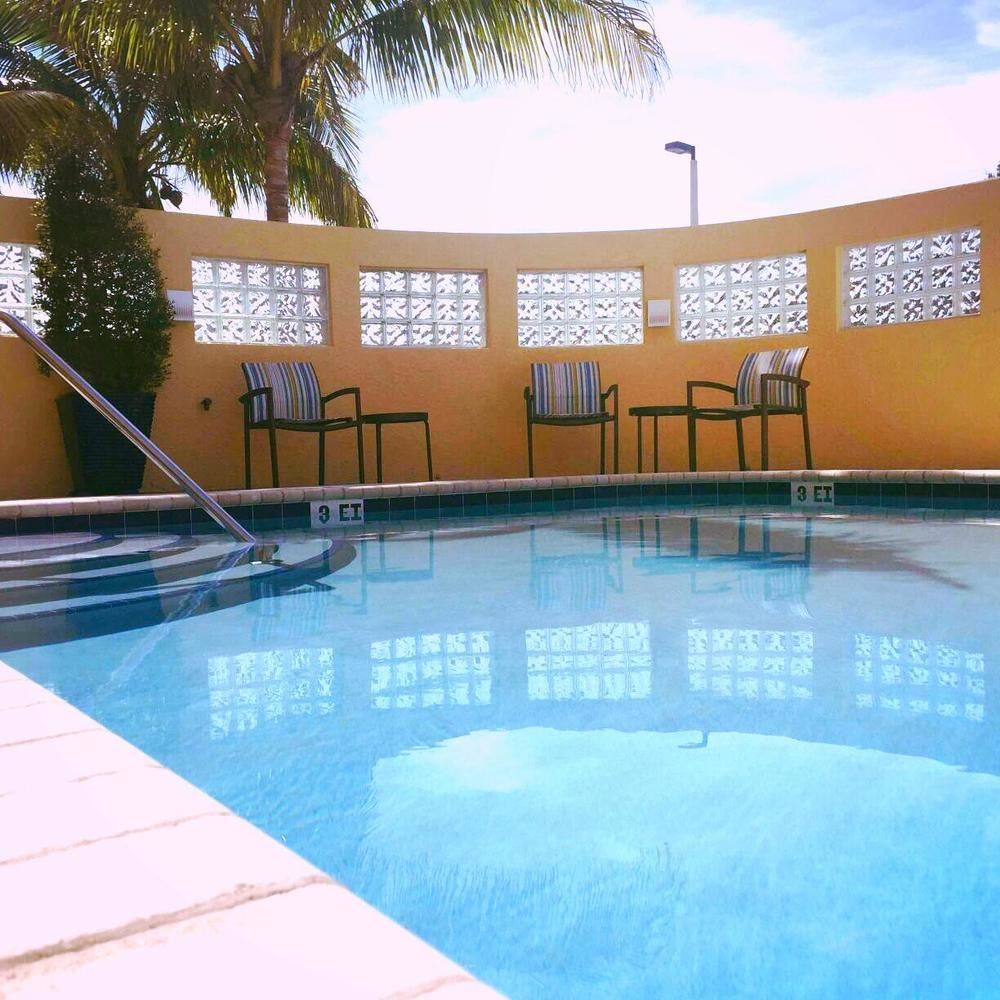 Country Walk Best Western Plus Miami Executive Airport Hotel And Suites מראה חיצוני תמונה